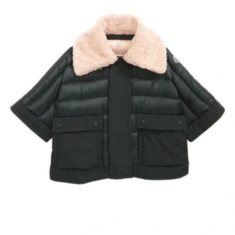 Moncler dark forest Puffer Jacket with pink cream Shearling Collar
